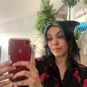 Meet your Posher, Nadine